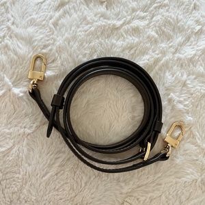 SOLD - bag leather adjustable strap